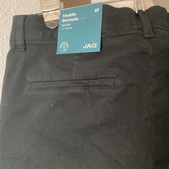 New Jag Jeans Women's Maddie Mid Rise Bermuda Pull-on Short - Picture 5 of 9